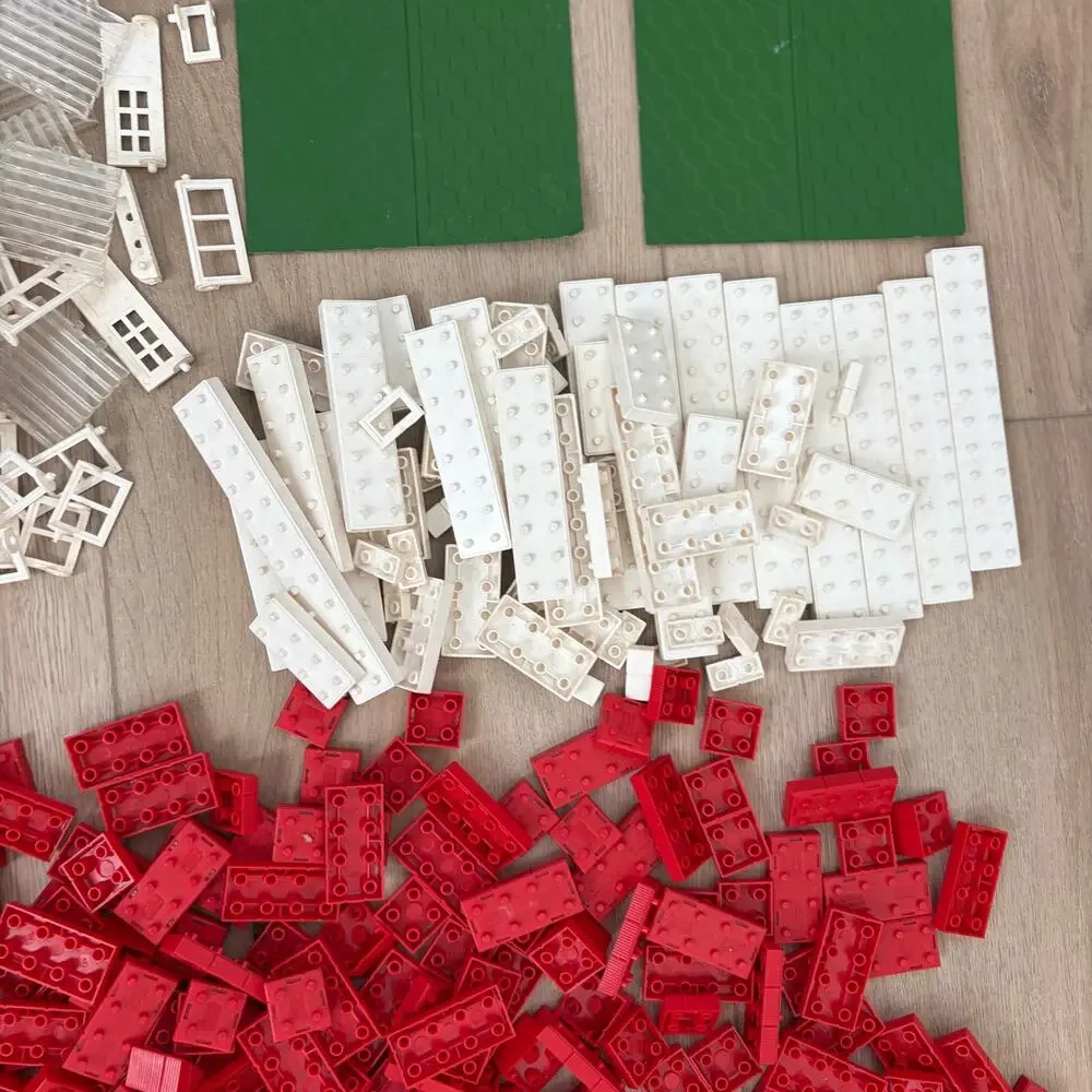 Vintage Elgo American Plastic Bricks Lot 1953 Set 4 lbs w Booklet Building Toy